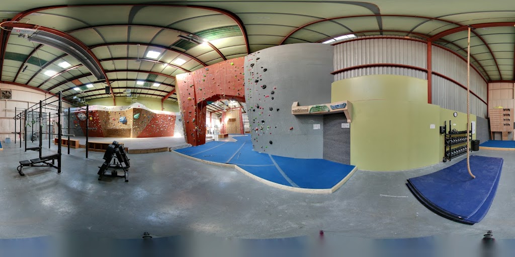  Triangle Rock Club - Fayetteville