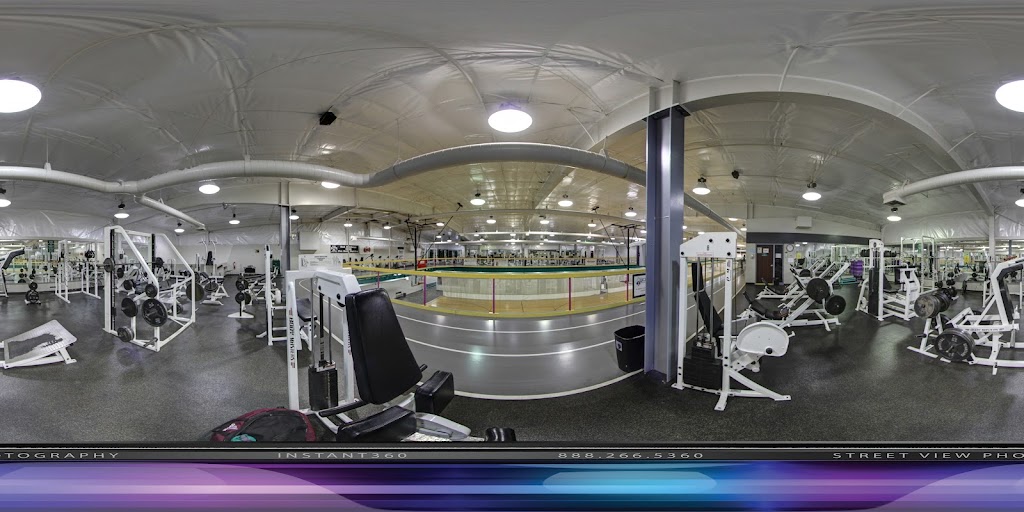  Four Seasons Health Club tanning