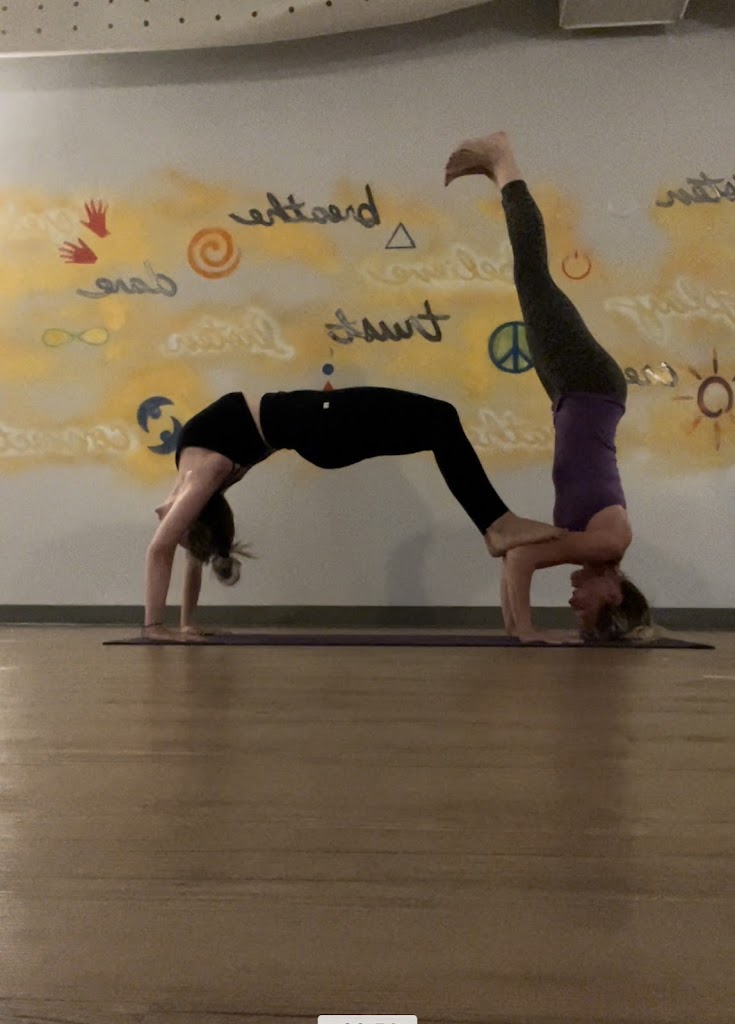  Spotted Dog Yoga & SUP