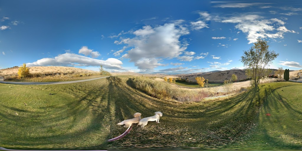  Red Hawk Golf and Resort