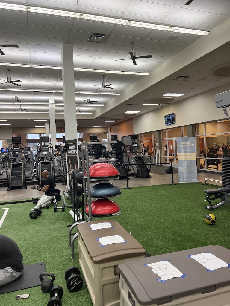  LA Fitness