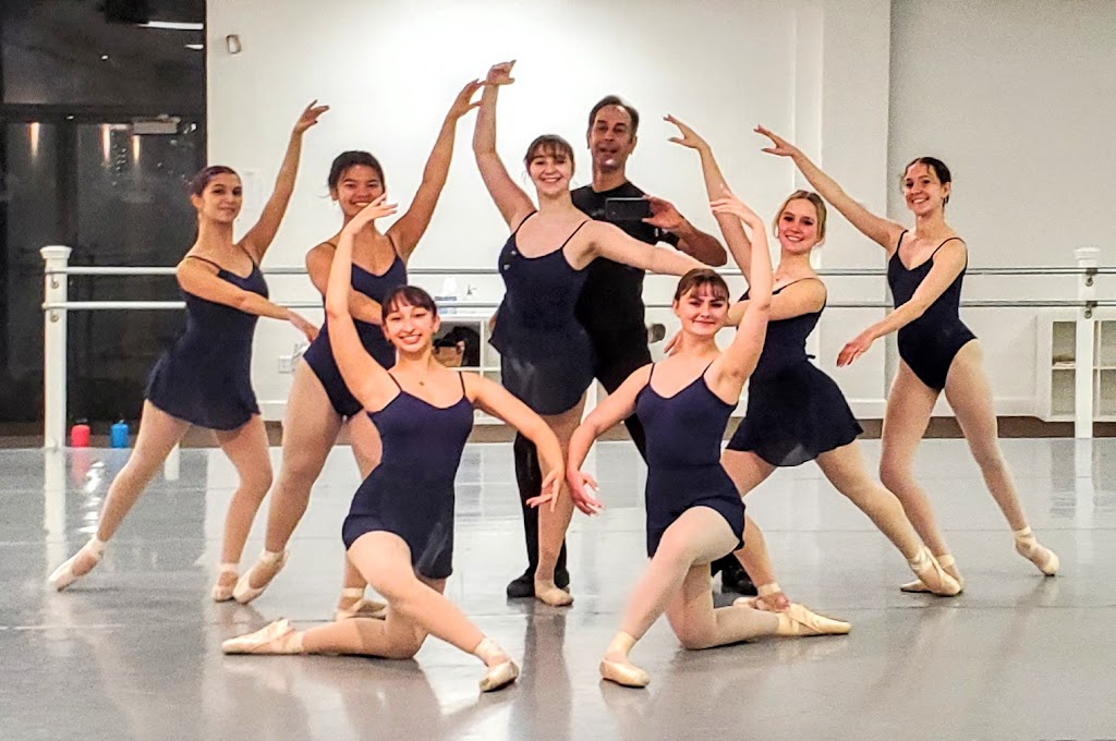  Royal School of Ballet