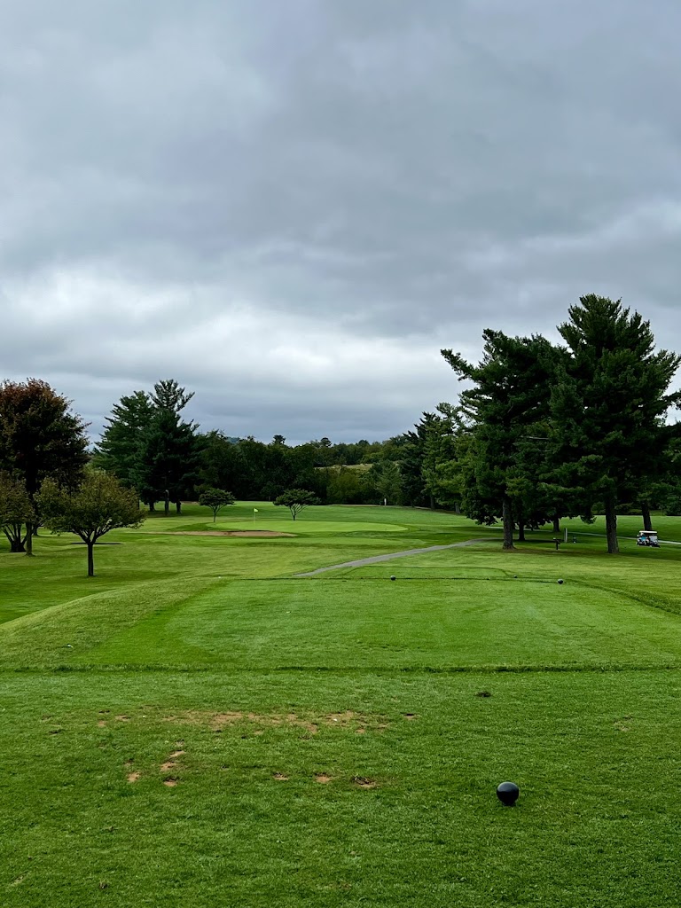  Blue Hills Golf Club