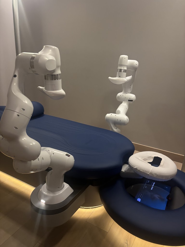  Equinox Beale Street