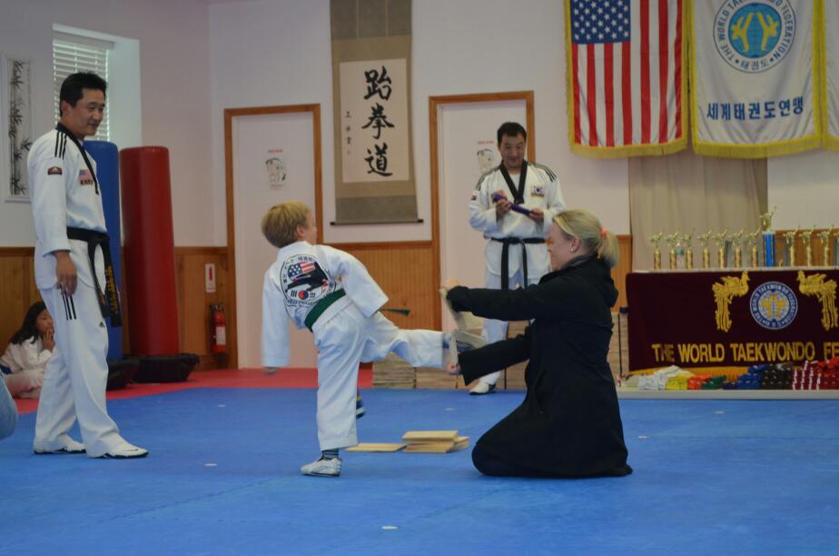  World Champion Taekwondo