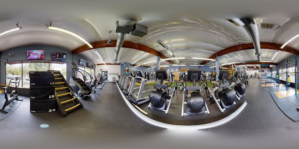  Peak Performance - N Portland Gym