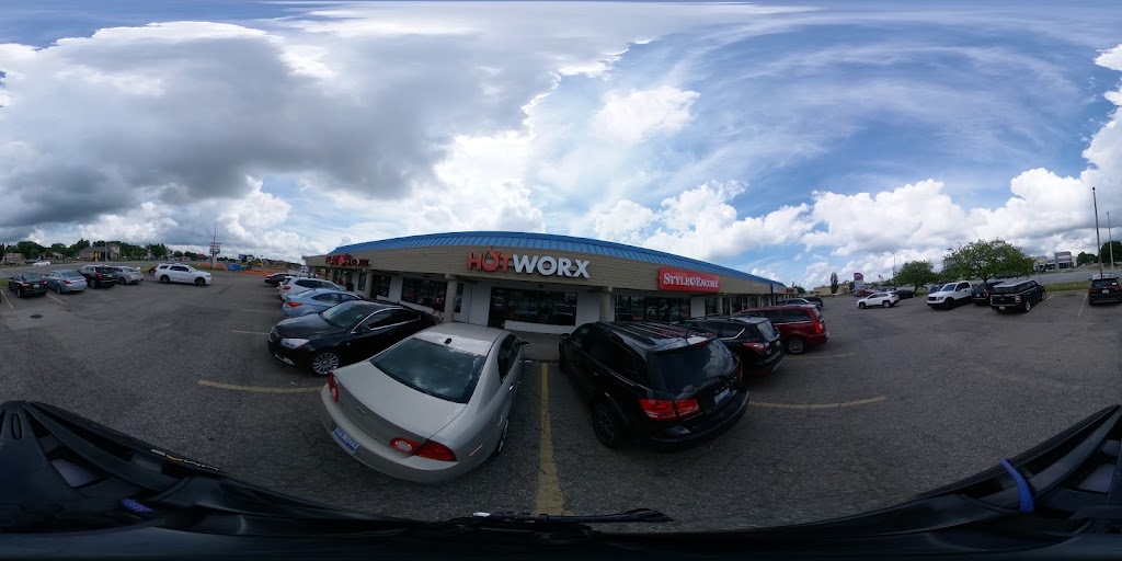  HOTWORX Portage - Portage, MI - Crossroads Galleria