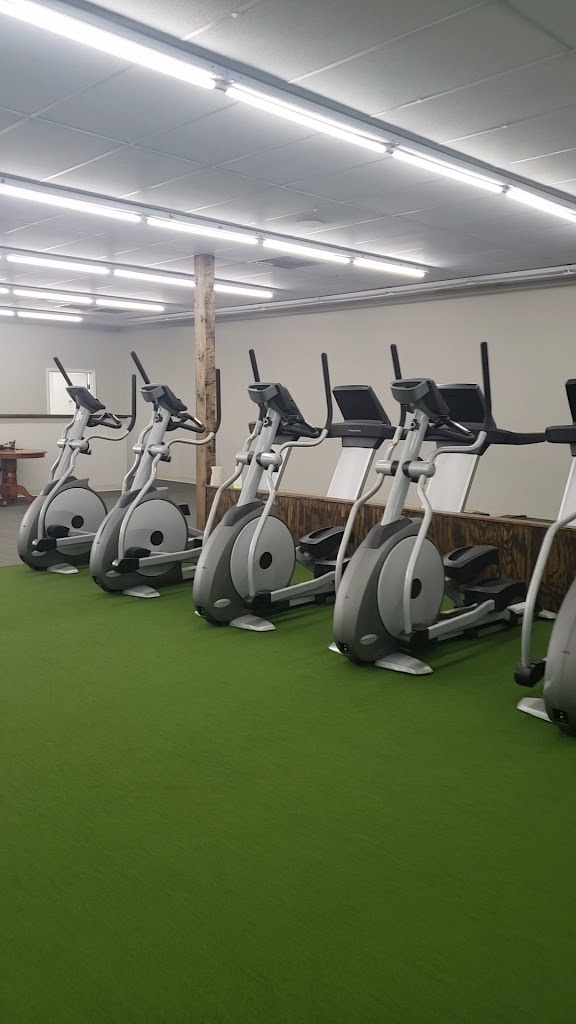  R-Fit Roanoke's Premier Fitness Club