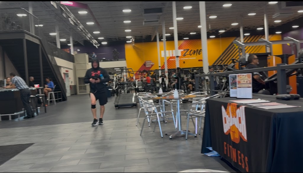  Crunch Fitness - El Paso Zaragoza