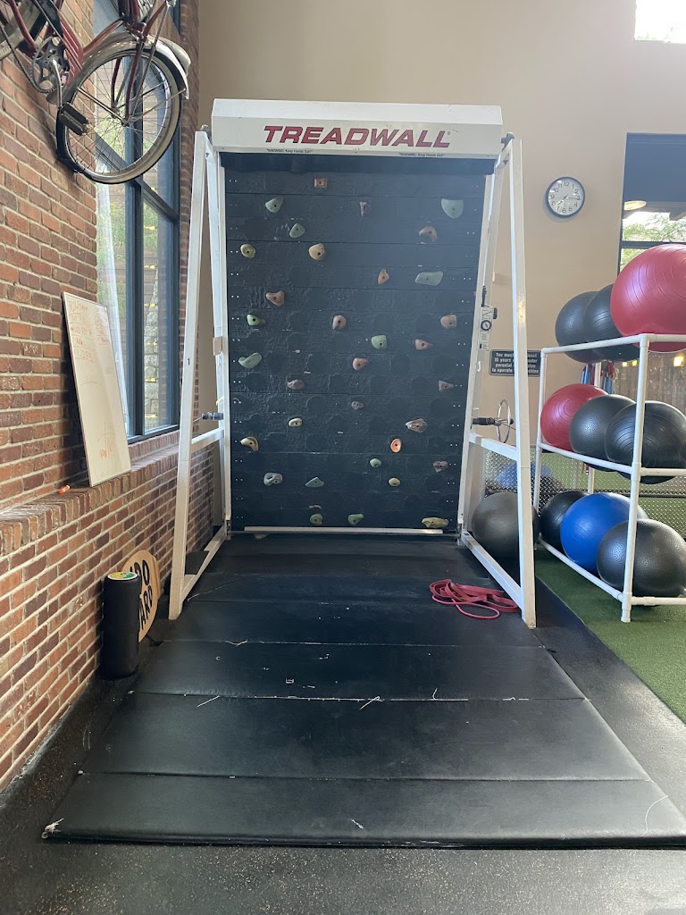  Silver Mountain Sports Club & Spa