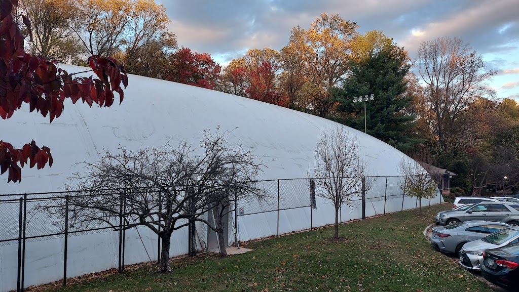  Renaissance Tennis Club