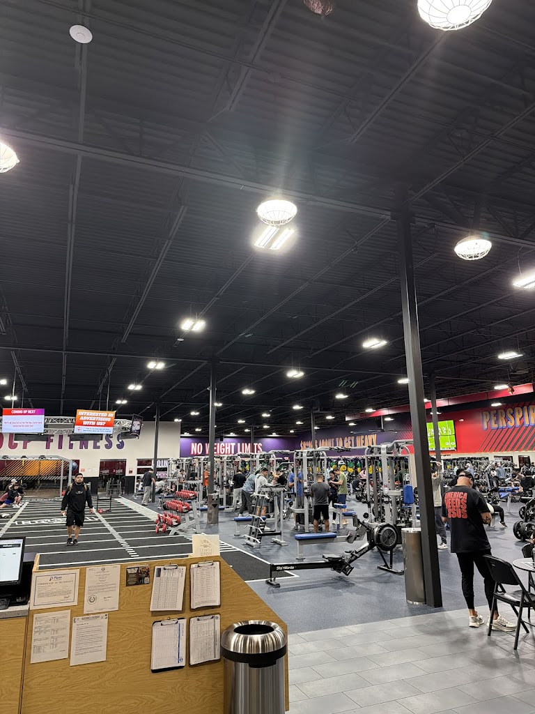  Crunch Fitness - Plano