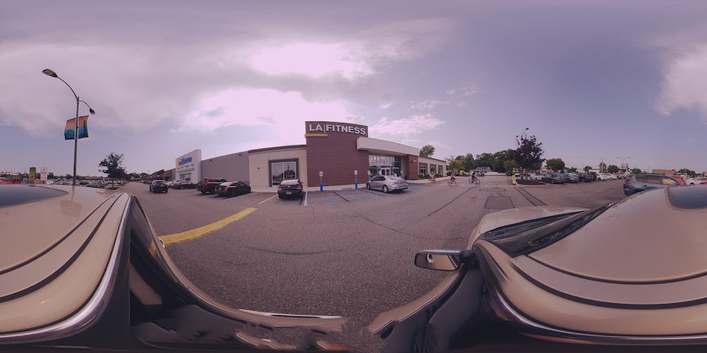  LA Fitness