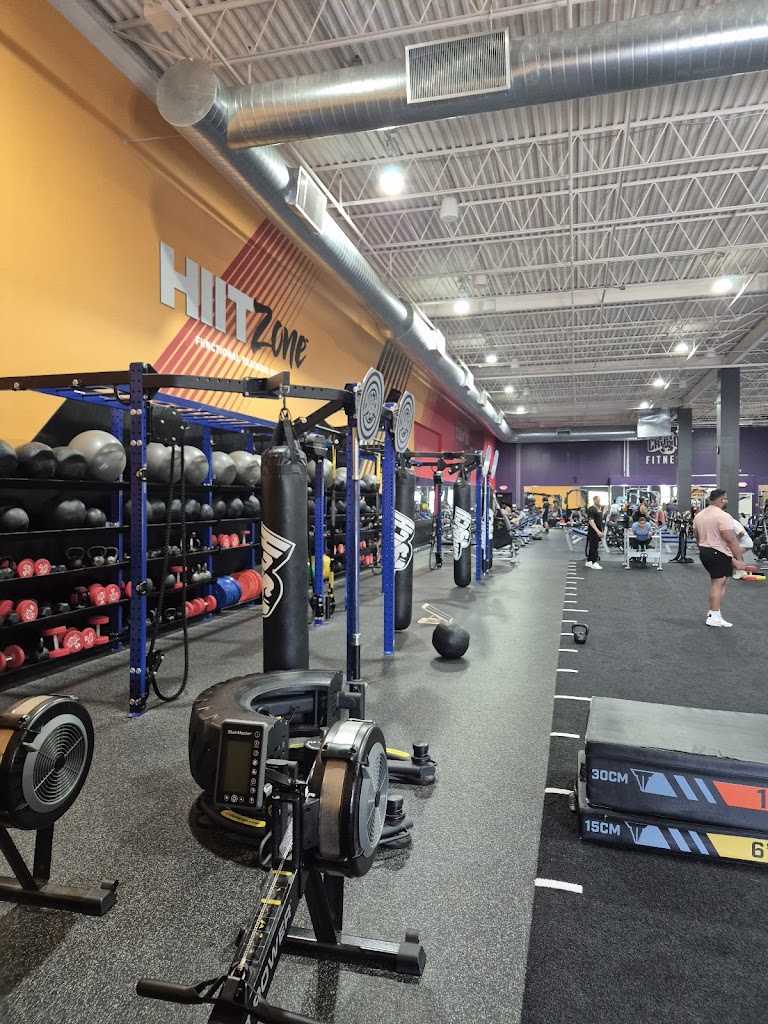  Crunch Fitness - New City