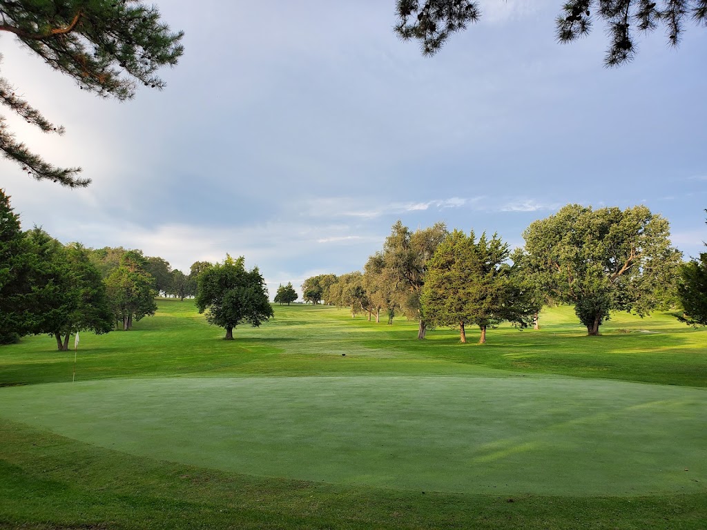  Lebanon Area Community Golf Course