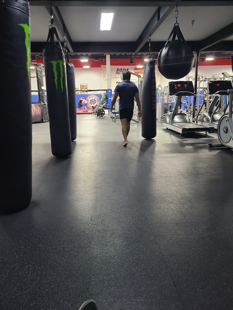  Dan Henderson's Athletic Fitness Center