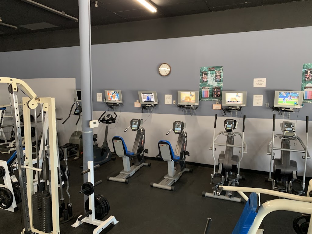  Select Fitness & Tanning