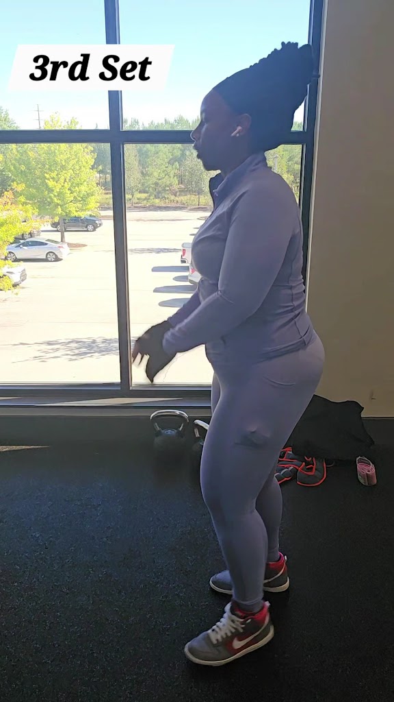  Onelife Fitness - Killian