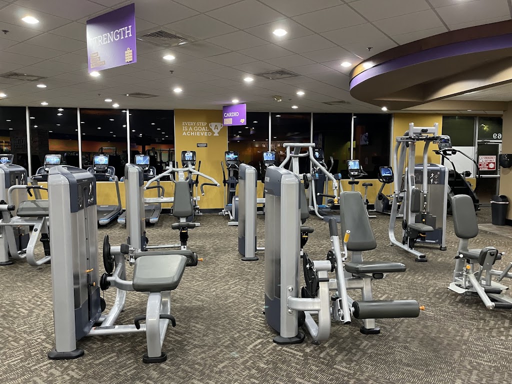  Anytime Fitness