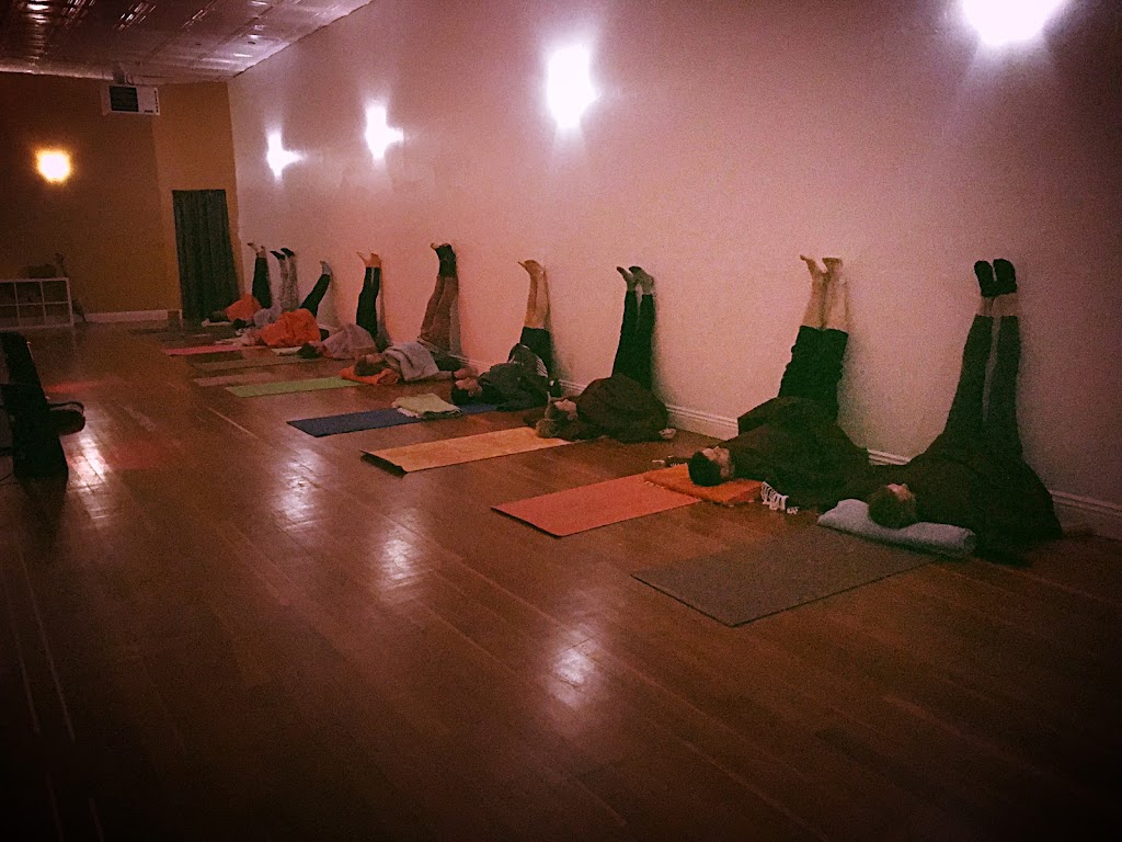  Kula Yoga Center