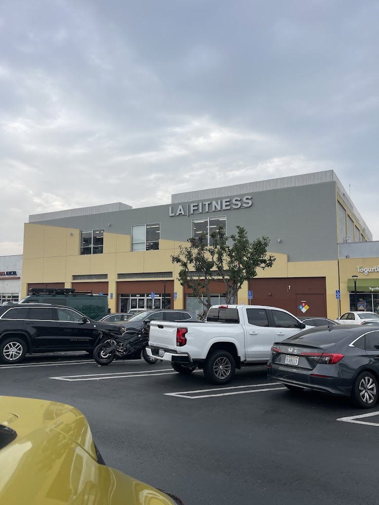  LA Fitness