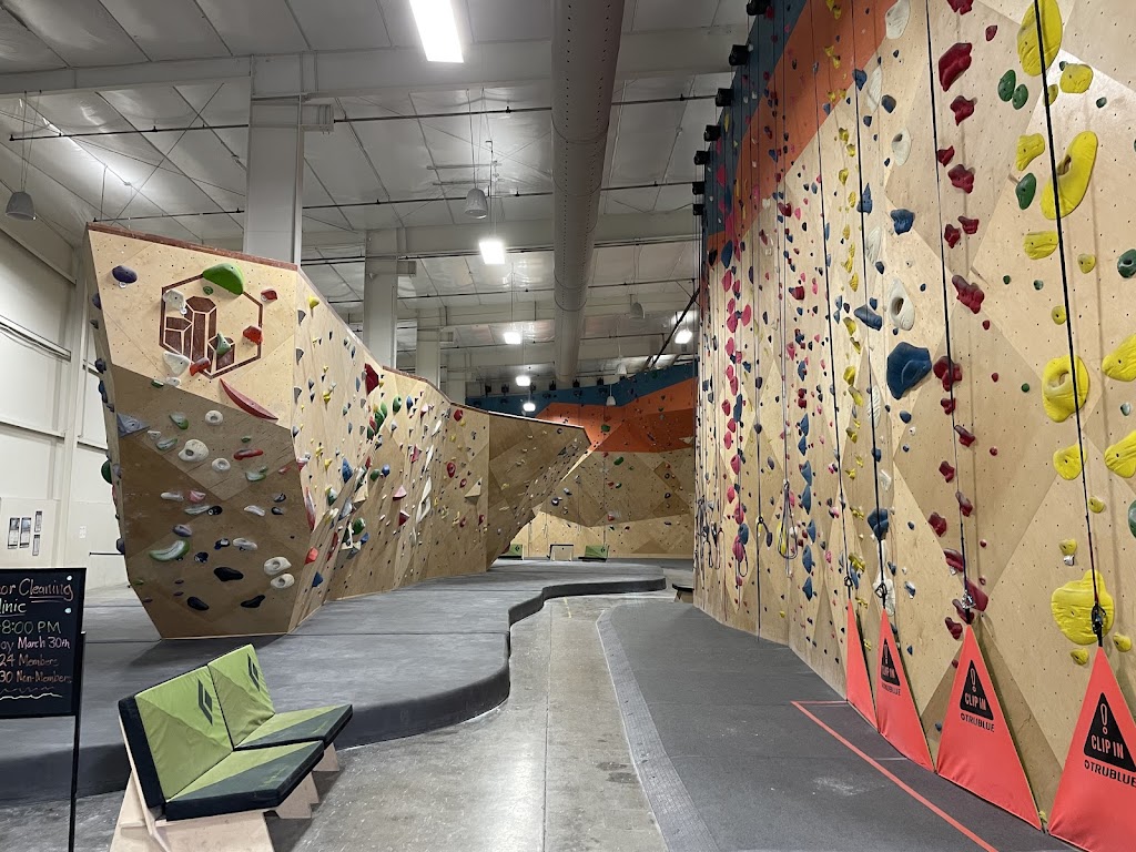  High Steppe Climbing Center