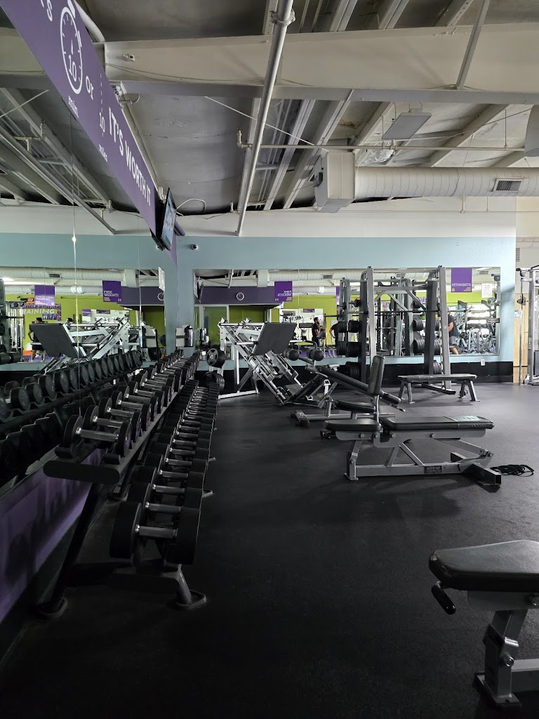  Anytime Fitness