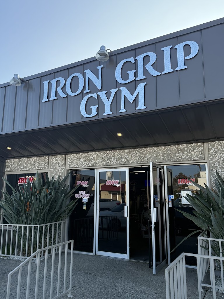  Iron Grip Gym