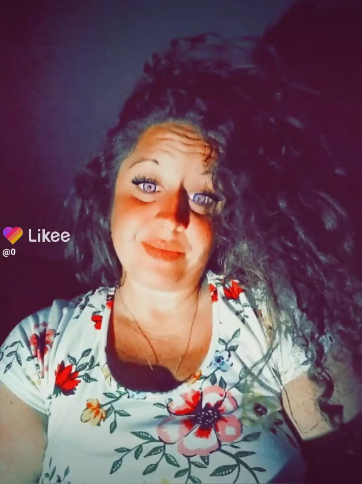  Edge Fitness & Tanning