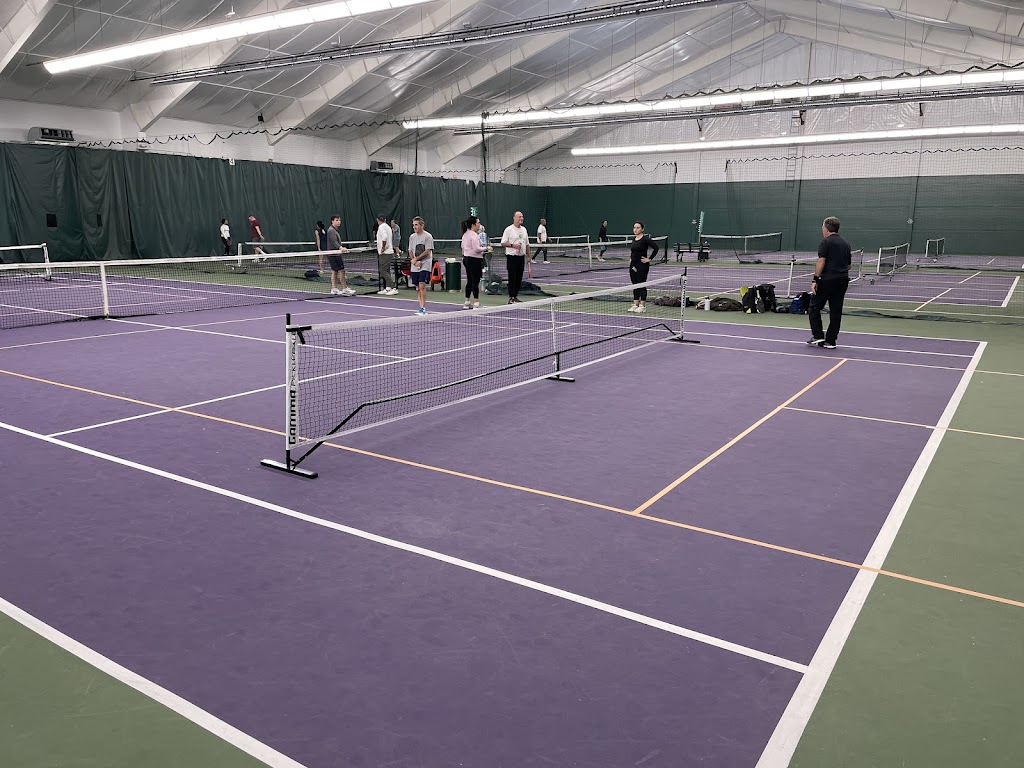  New Canaan Racquet Club