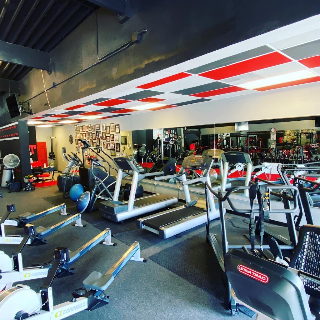  Johnny's Performance Training