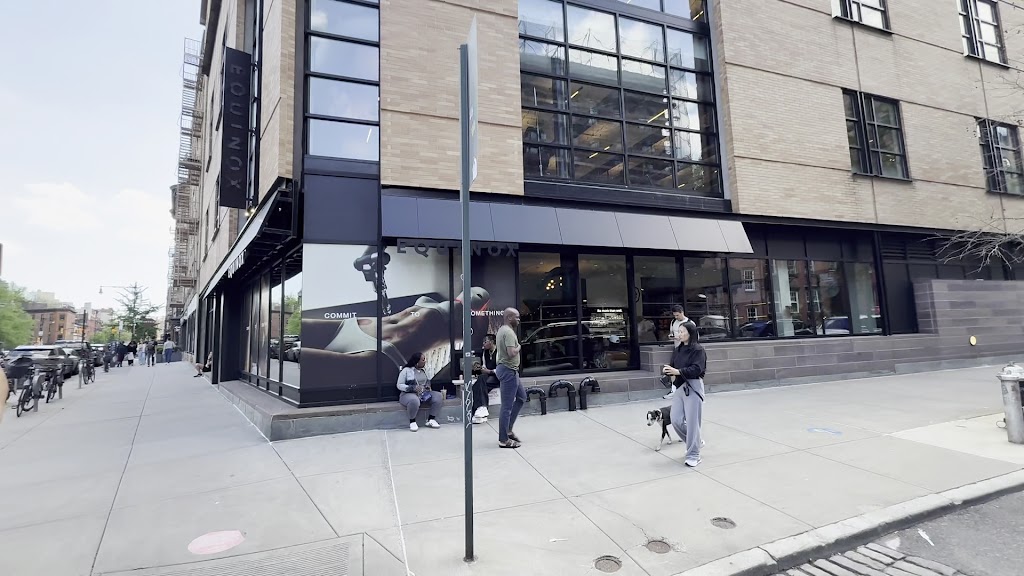  Equinox Greenwich Avenue