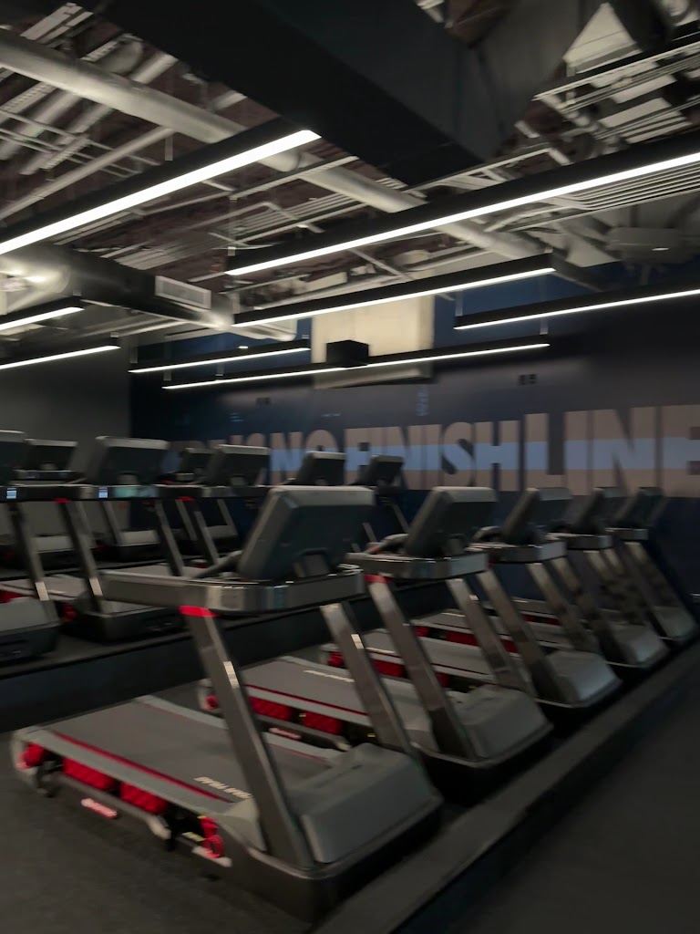  Nike Running Studio - Santa Monica