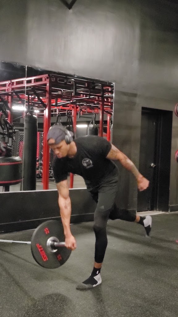  Self Made Training Facility Dallas | Personal Fitness Center