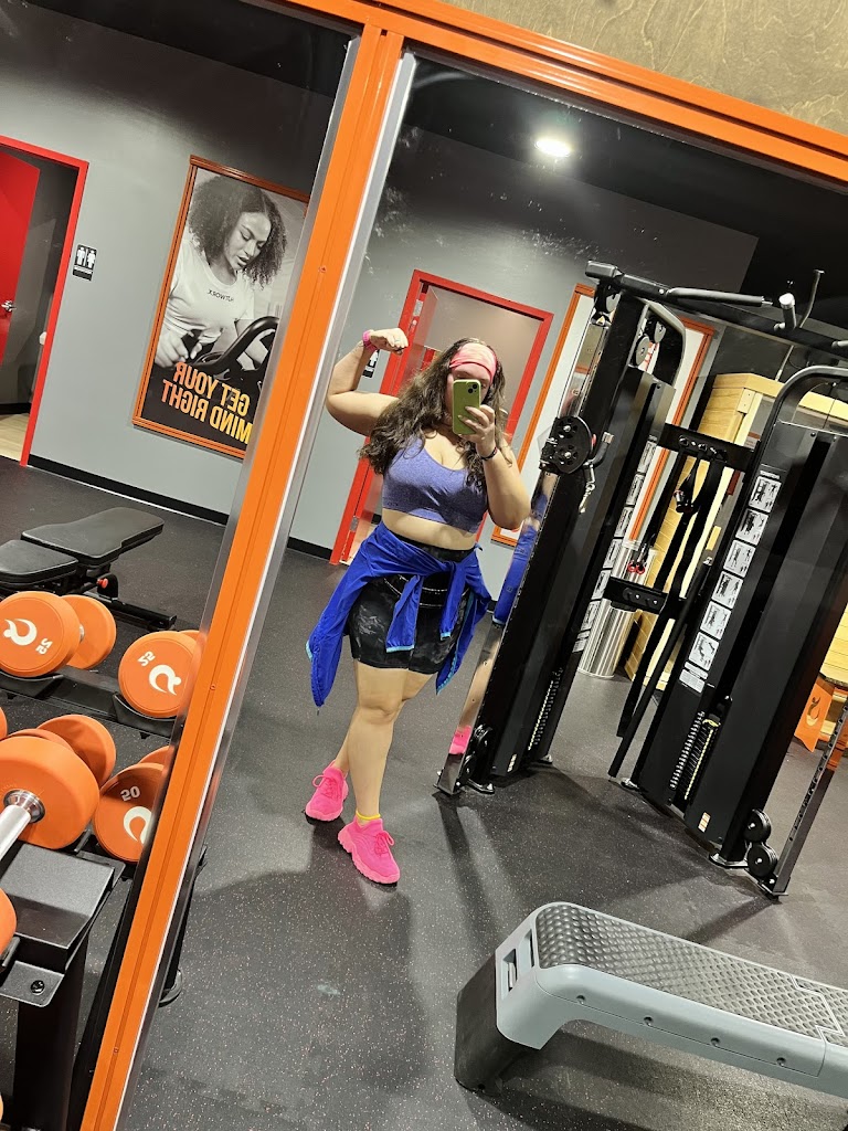  HOTWORX - Stafford, VA