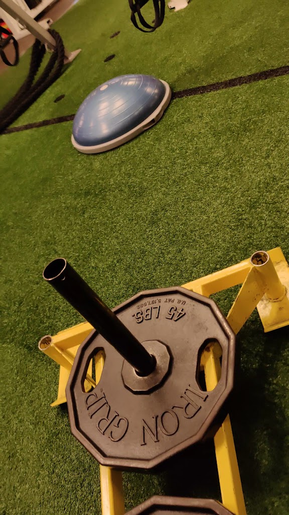  New York Sports Clubs