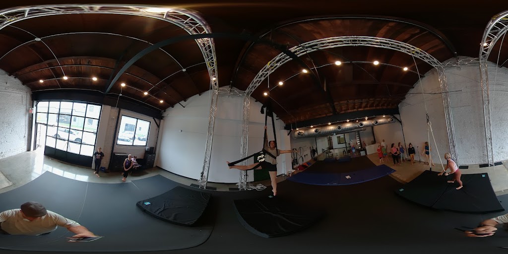  Railroad Aerial Arts