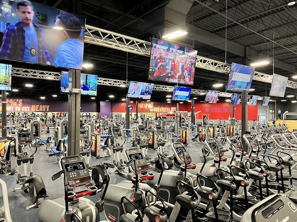  Crunch Fitness - White Station