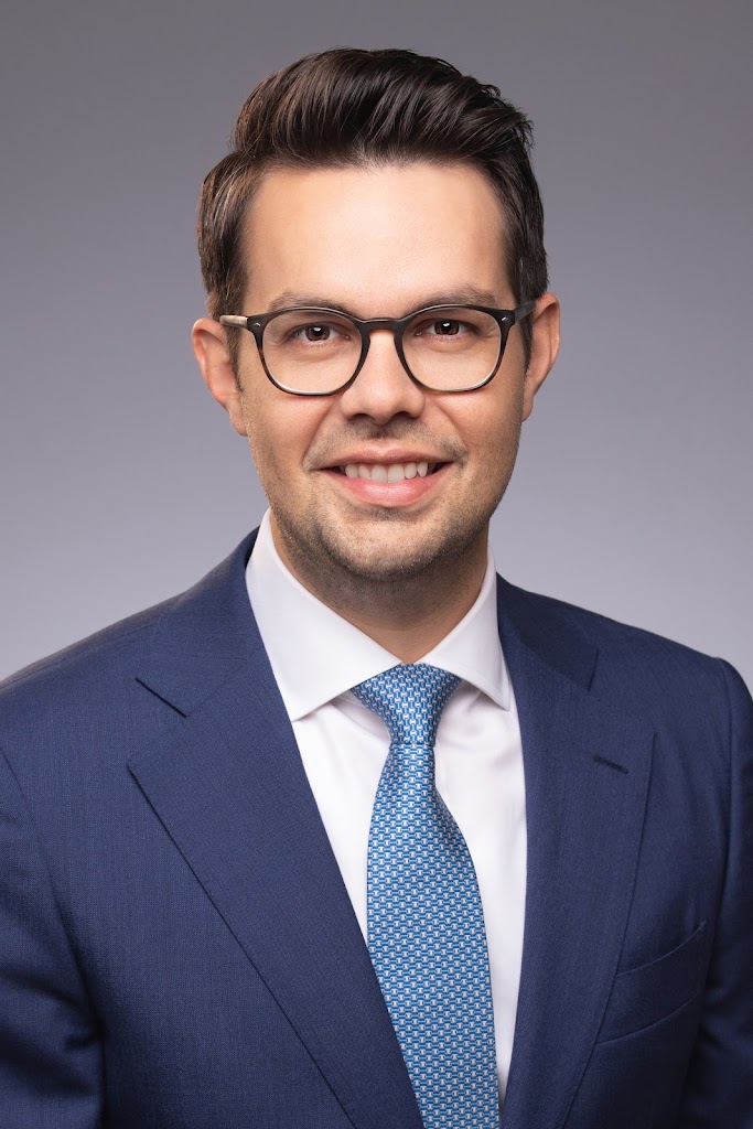  Mazeyar Saboori, MD