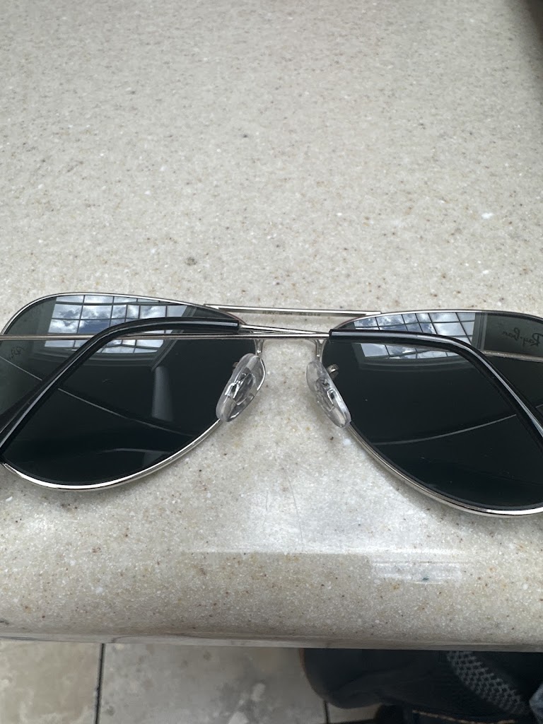  LensCrafters