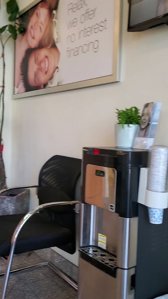  Smilecity Dental
