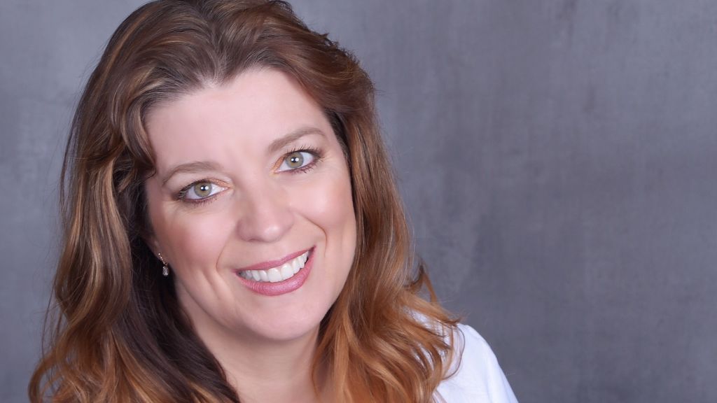 AnnaLee S Kruyer, DDS