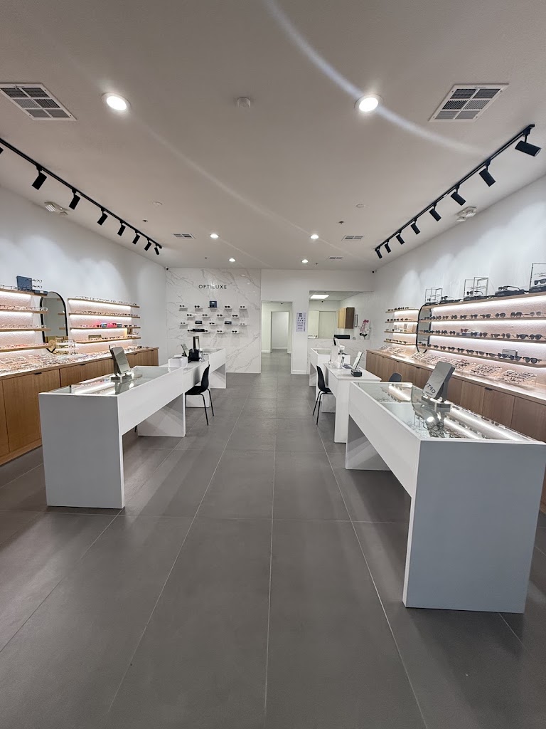  Optiluxe Optometry