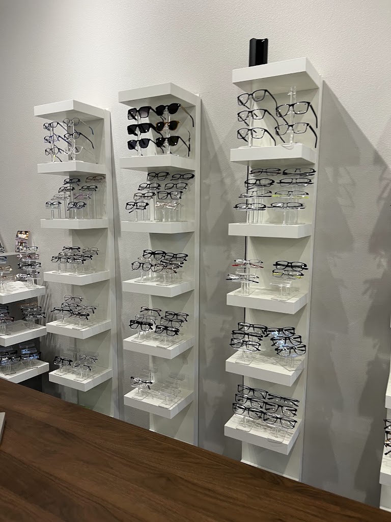  Eyediology Vision Care