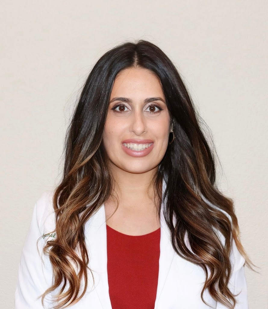 Carmel Moazez, MD