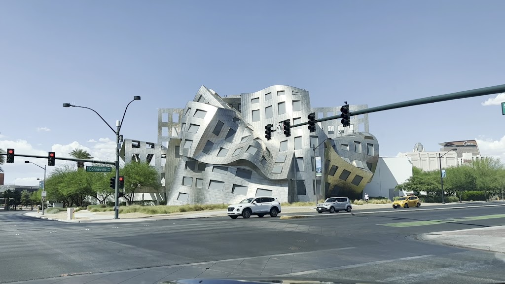 Cleveland Clinic