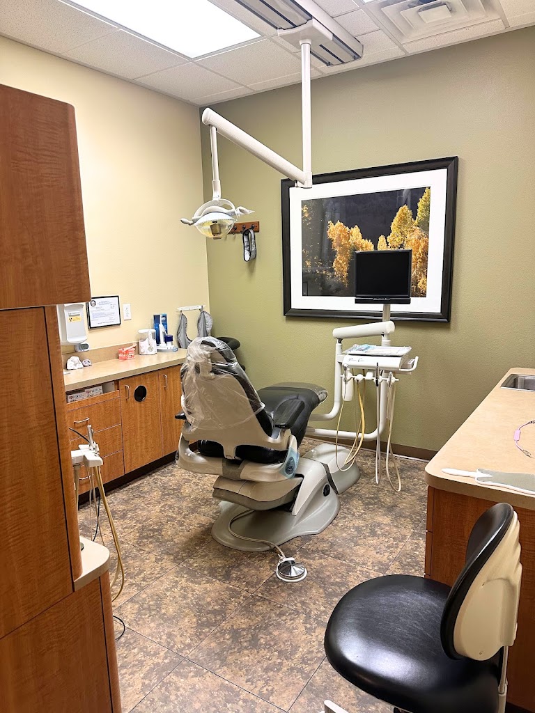 Donald J Farr, DDS