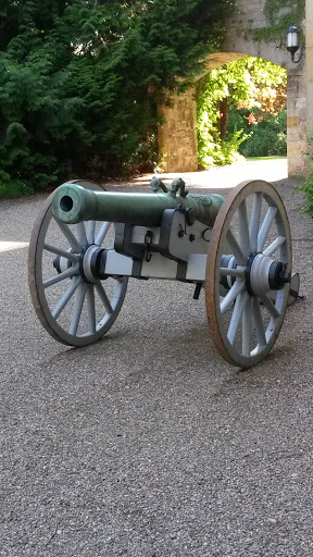 Kanone am Schloss