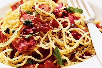 Spaghetti with Spanish flavours
