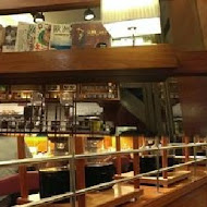 米朗琪咖啡館